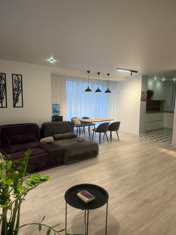 Коттедж 3-х комнатный дом с большой гостиной — аренда посуточно в Новая Мельница