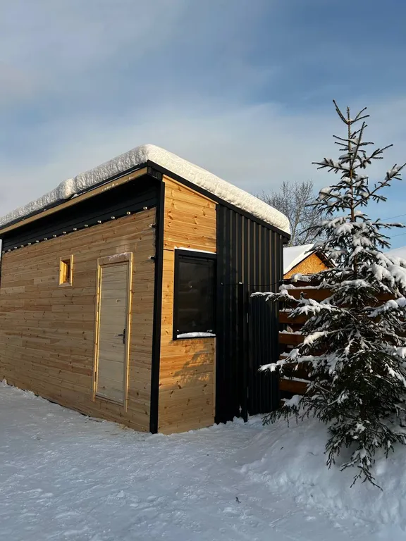 Уютный домик в центре города с русской баней на дровах