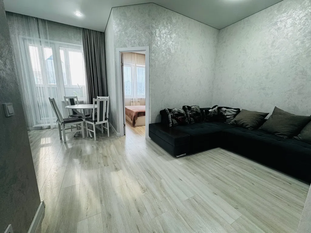 Новая квартира Люкс у Арены