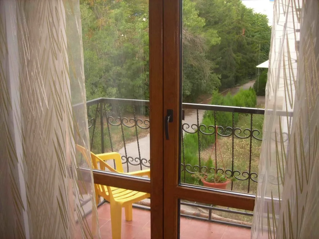 Небольшой уютный дом в курортной зоне