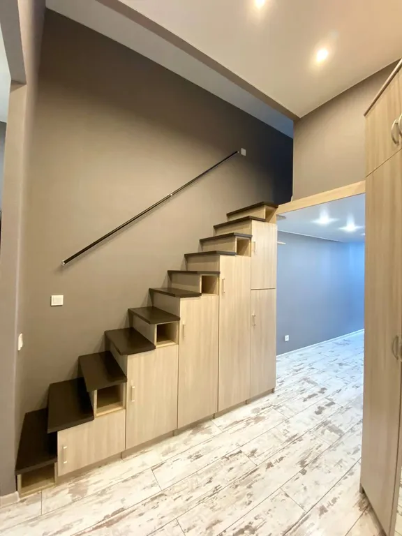 Двухэтажный апартамент в ТЦ Галерея