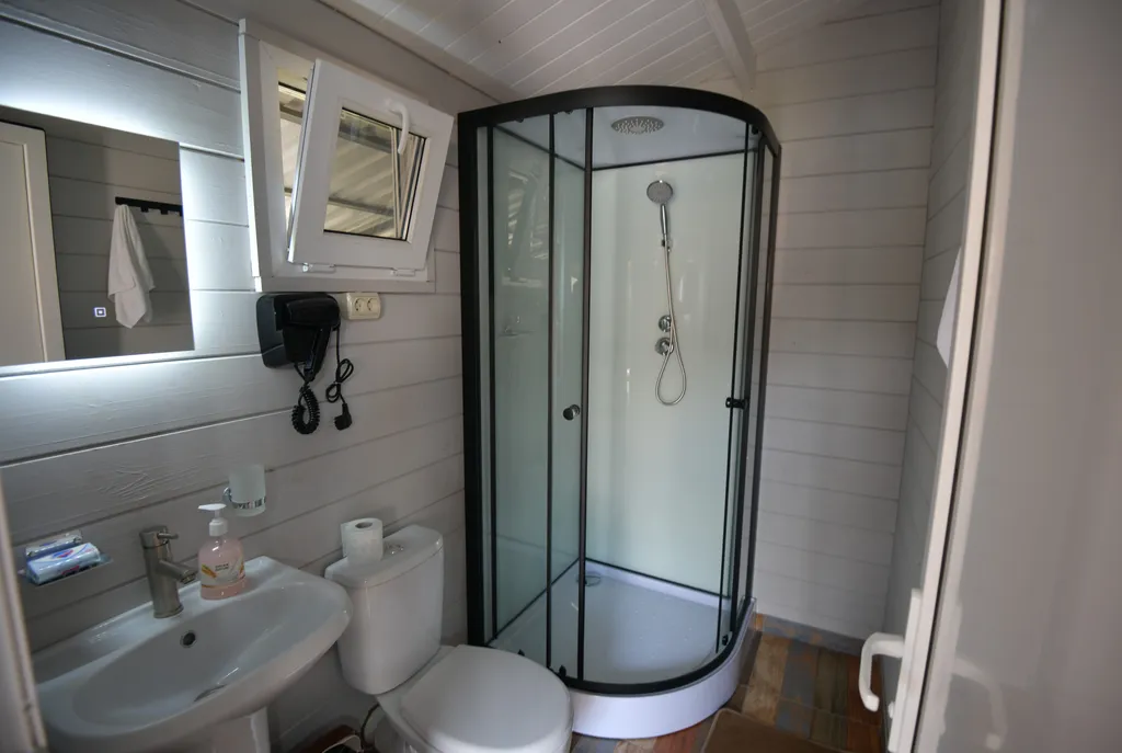 Коттедж Коттедж в центре города — Сухум