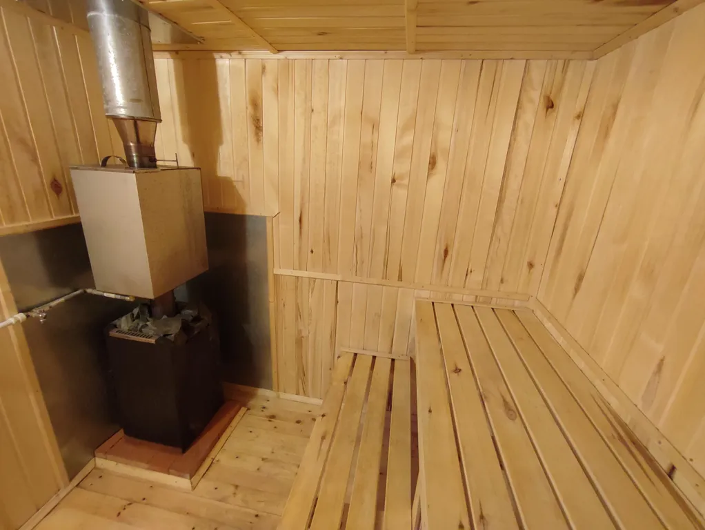 Дом с баней на берегу моря