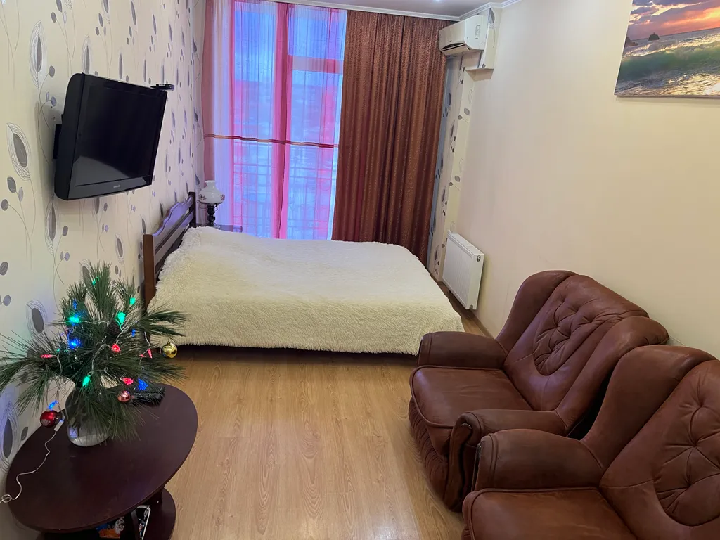 Квартира Квартира в центре с видом на море — Севастополь