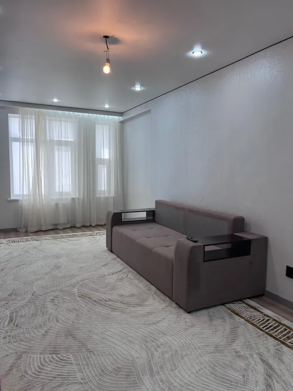 Полноценная двухкомнатная квартира в центре города