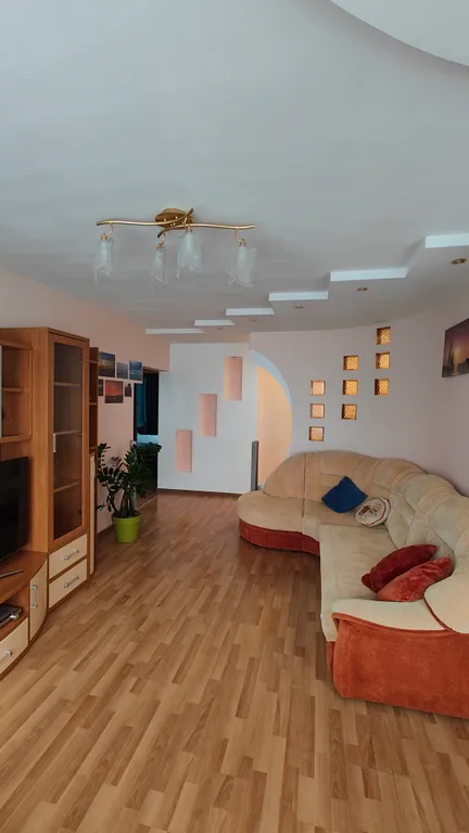 Уютная, просторная квартира с видом на бухту золотой рог