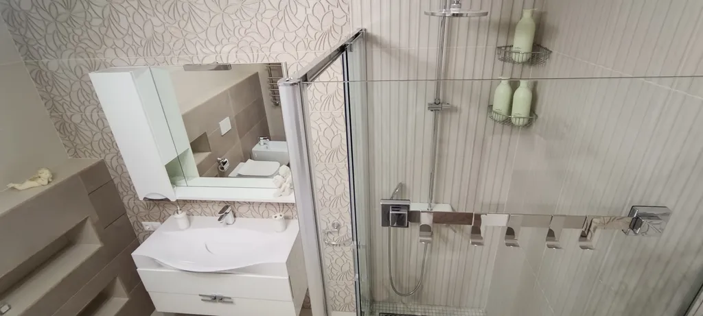 Квартира 2-комнатная квартира "Четыре апельсина" — Светлогорск