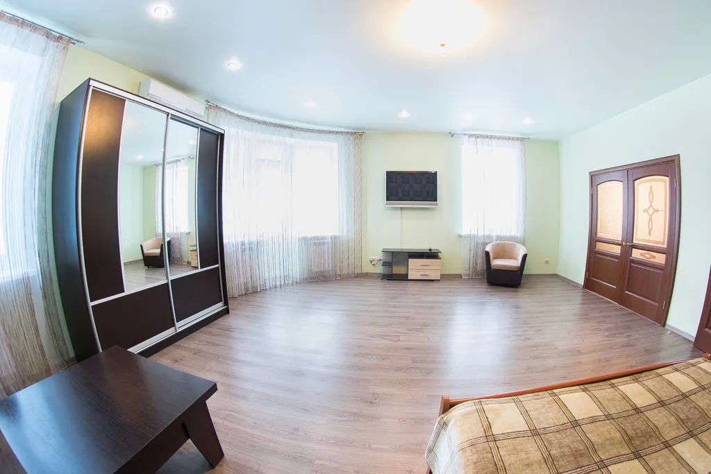 Апартаменты с балконом