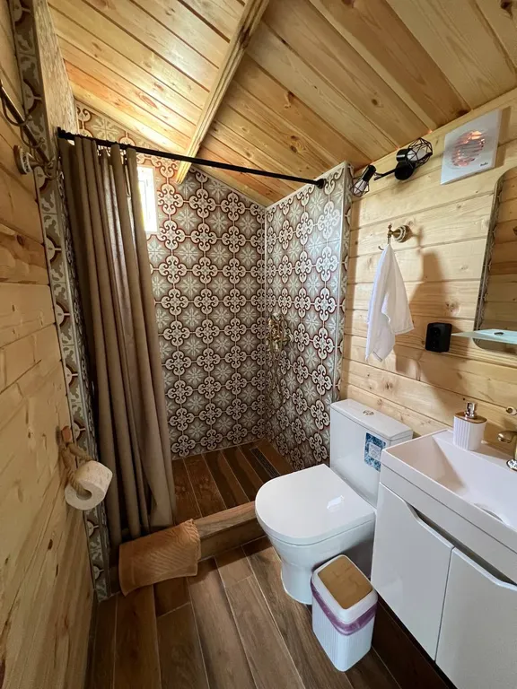 Коттедж 1-комнатный Дом — Гагра