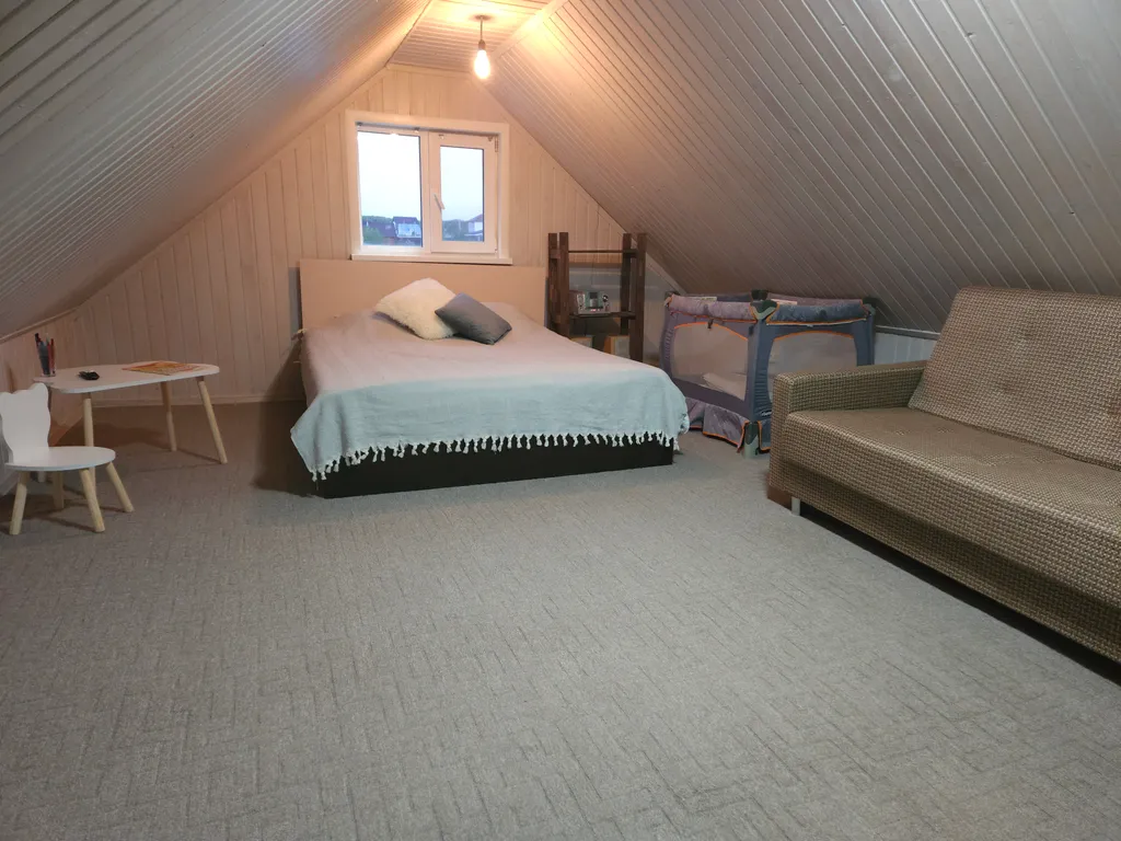 Уютный срубовой дом возле леса с тремя озёрами