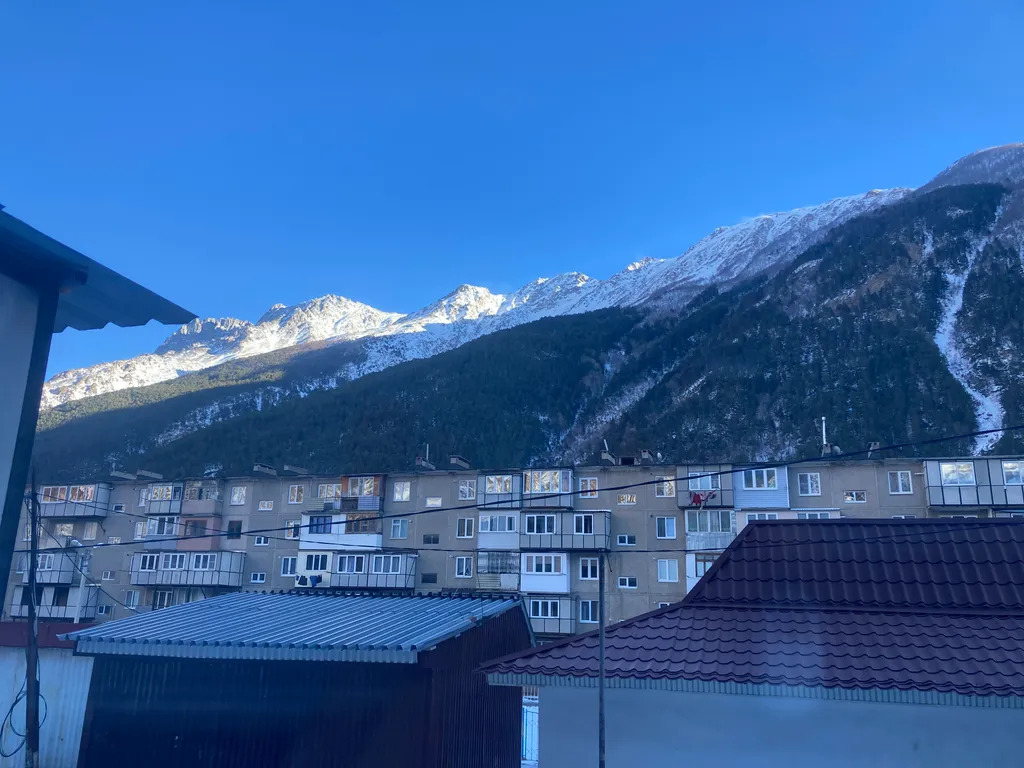 Уютная благоустроенная квартира в горах