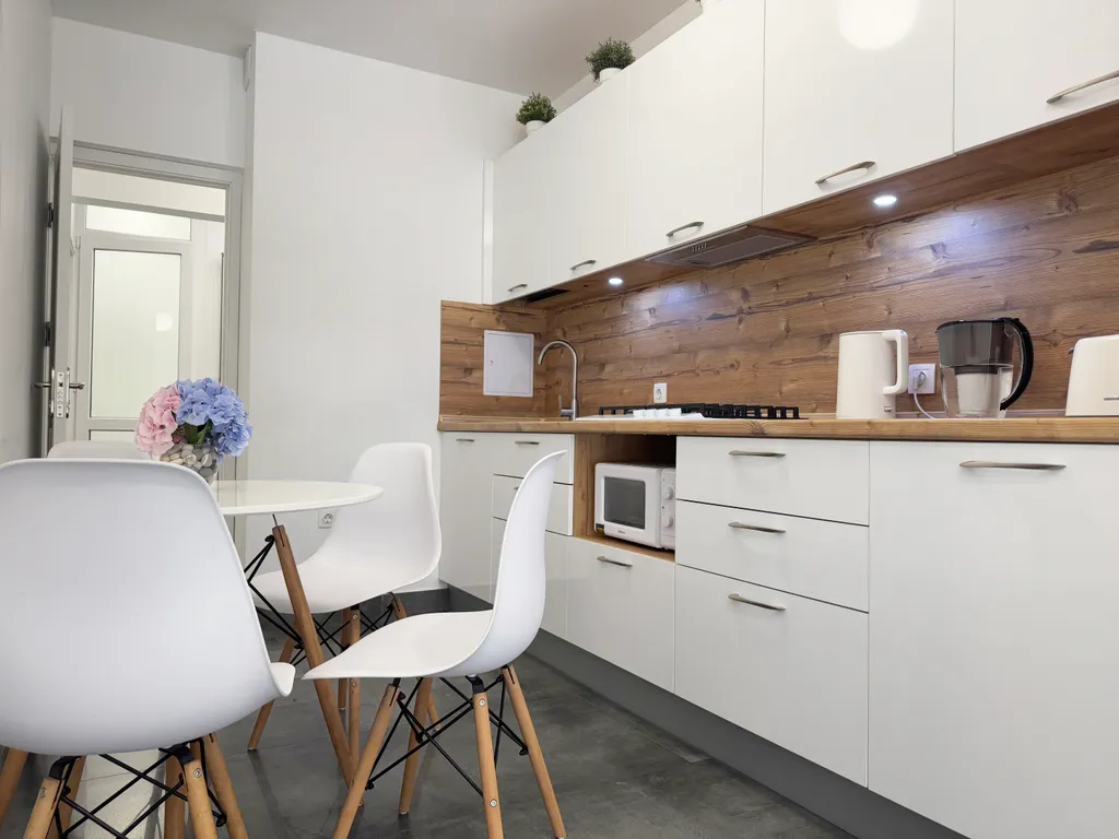 Двухкомнатная квартира в центре - любовь с первого взгляда!