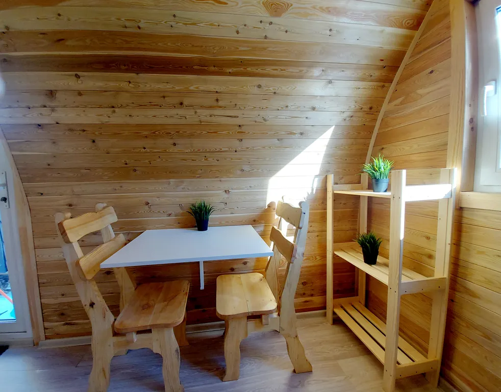 Уютный кемпинг с видом на горы