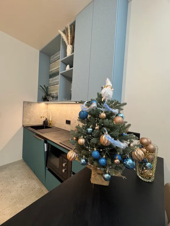 Квартира на берегу моря в комплексе Атлас на первой линии