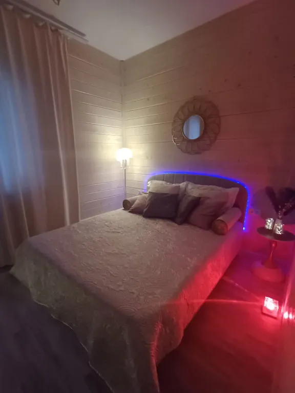 Уютный дом в современном стиле рядом с гоночной трассой на Новой Риге