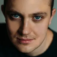 Леонид Лешаков