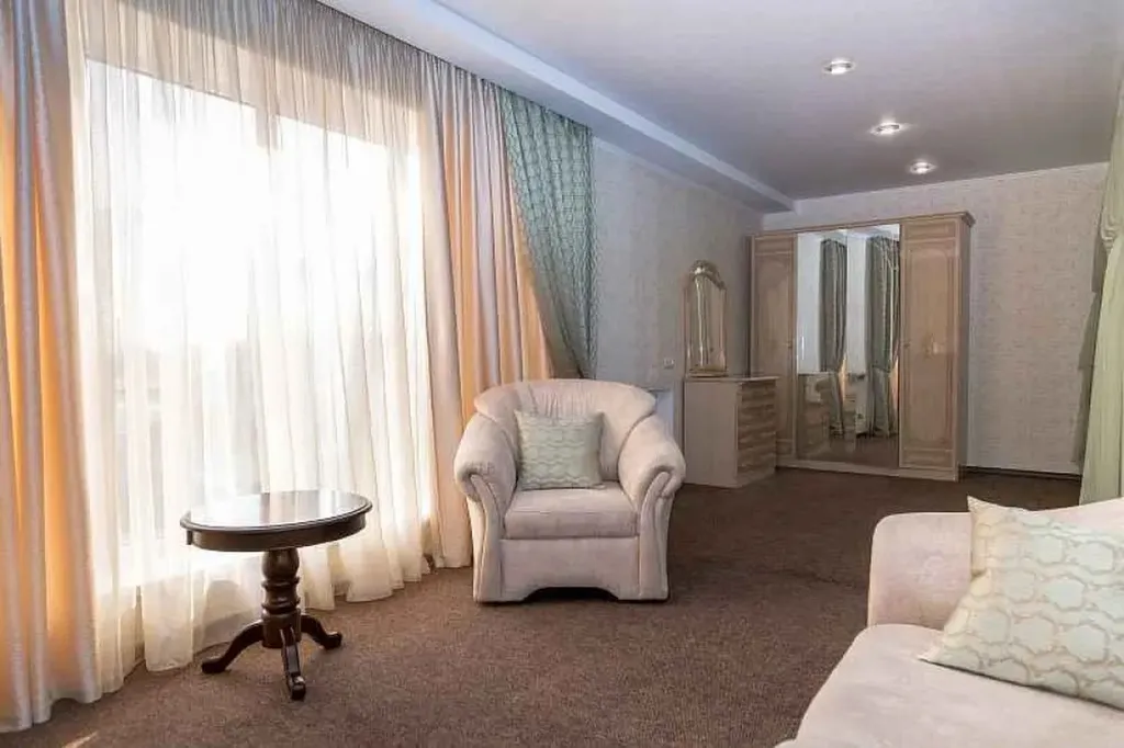 Люкс  "ЭДЕМ" 2-х местный DBL