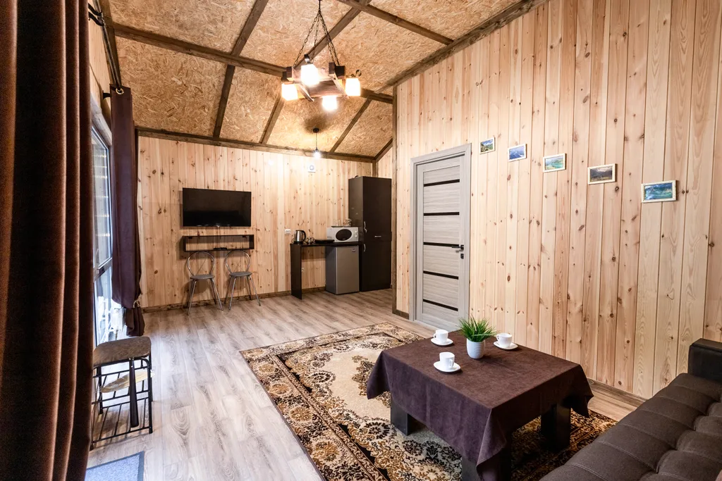 База отдыха с видом на горы в Приэльбрусье