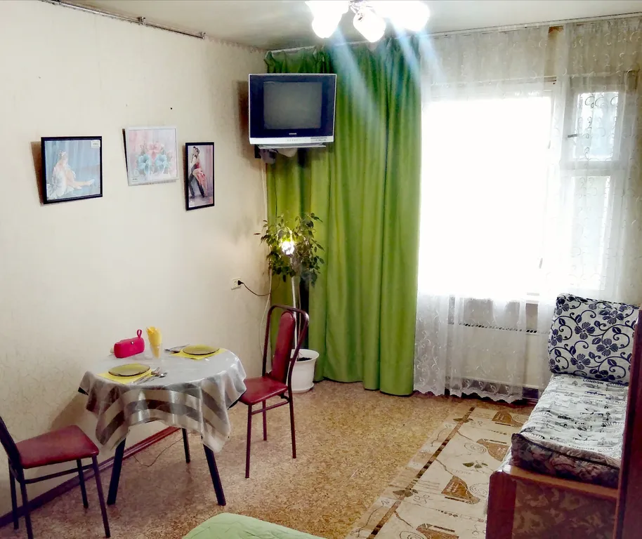 Уютная теплая квартира с видом на реку