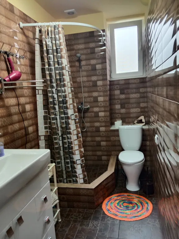 Этаж с видом на море, лес и горы