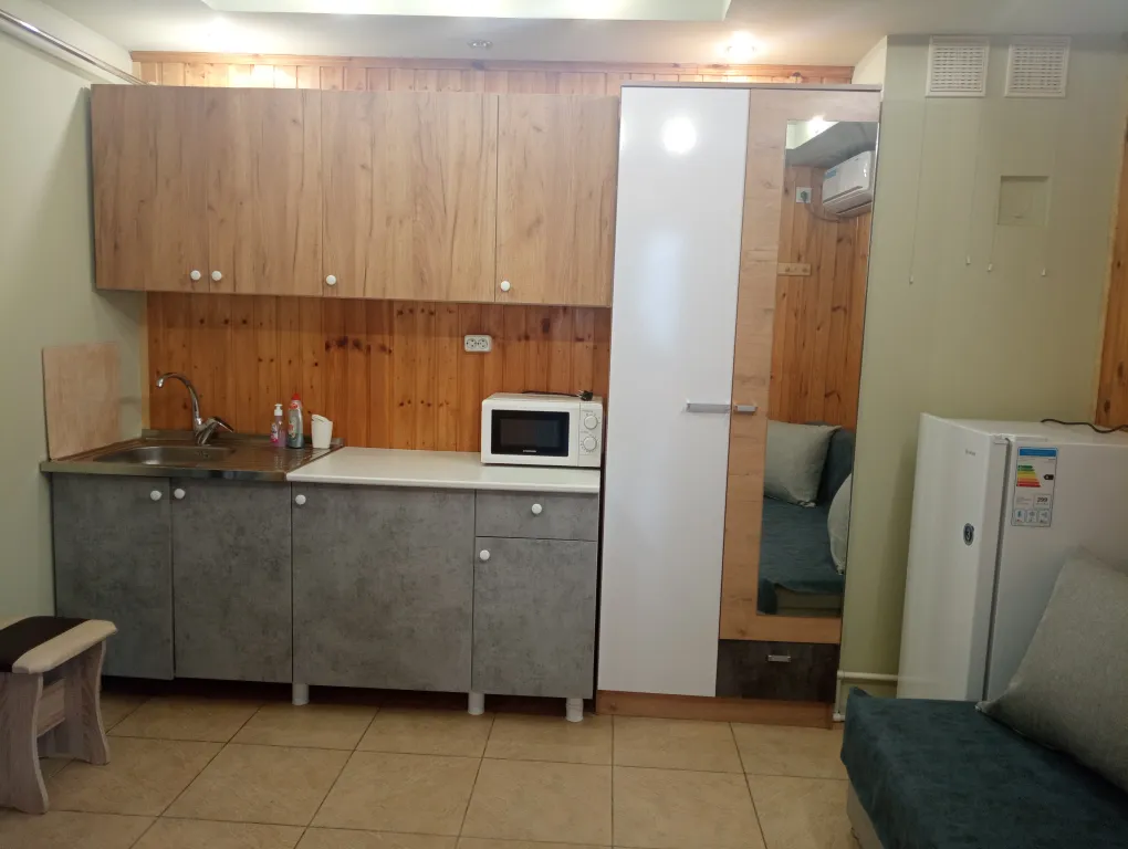 Коттедж Домик у бассейна — Кореновск