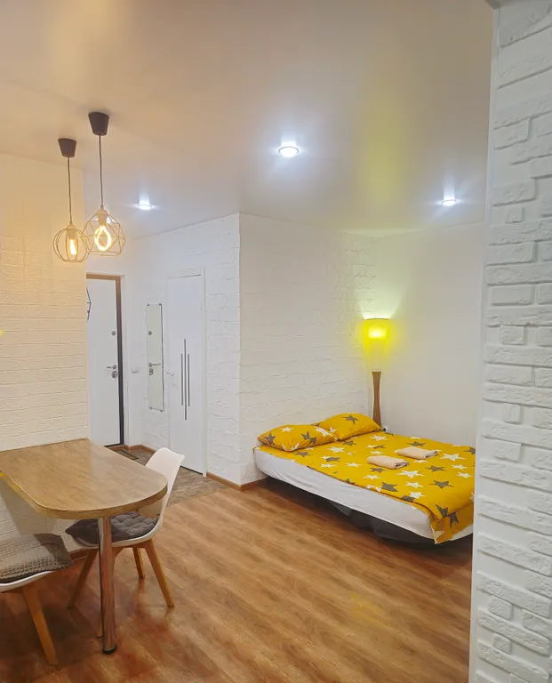 Свежая квартира-студия в Театральном