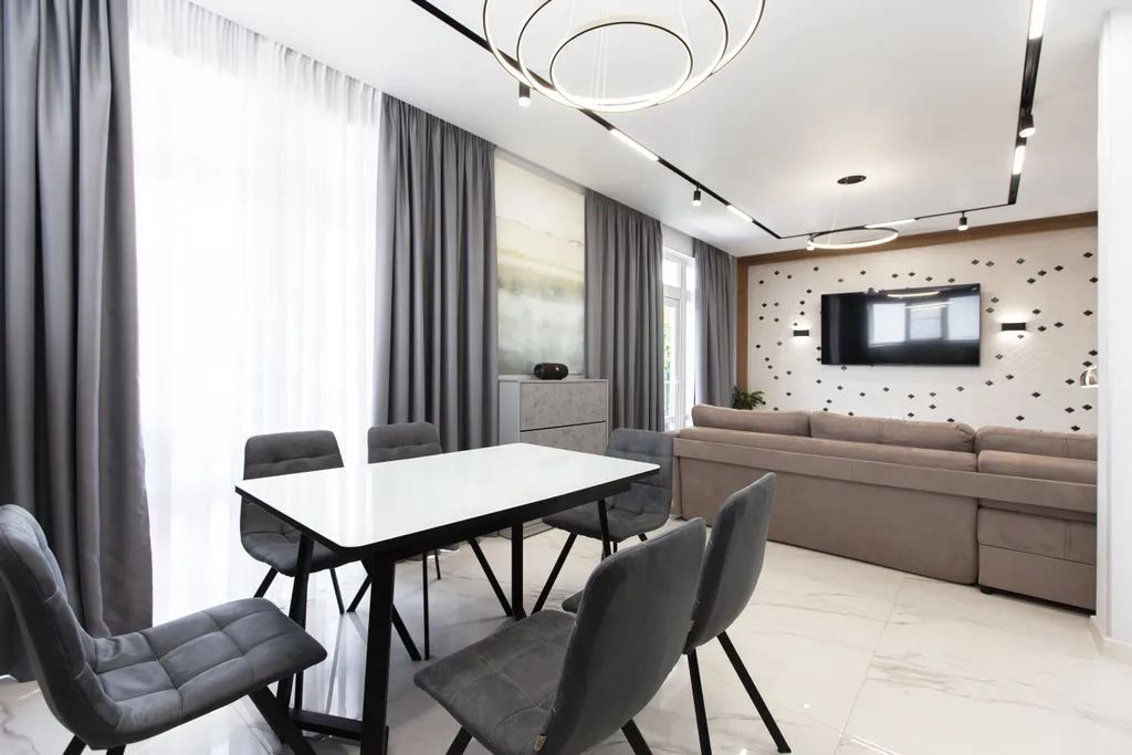 Вилла с теплым бассейном