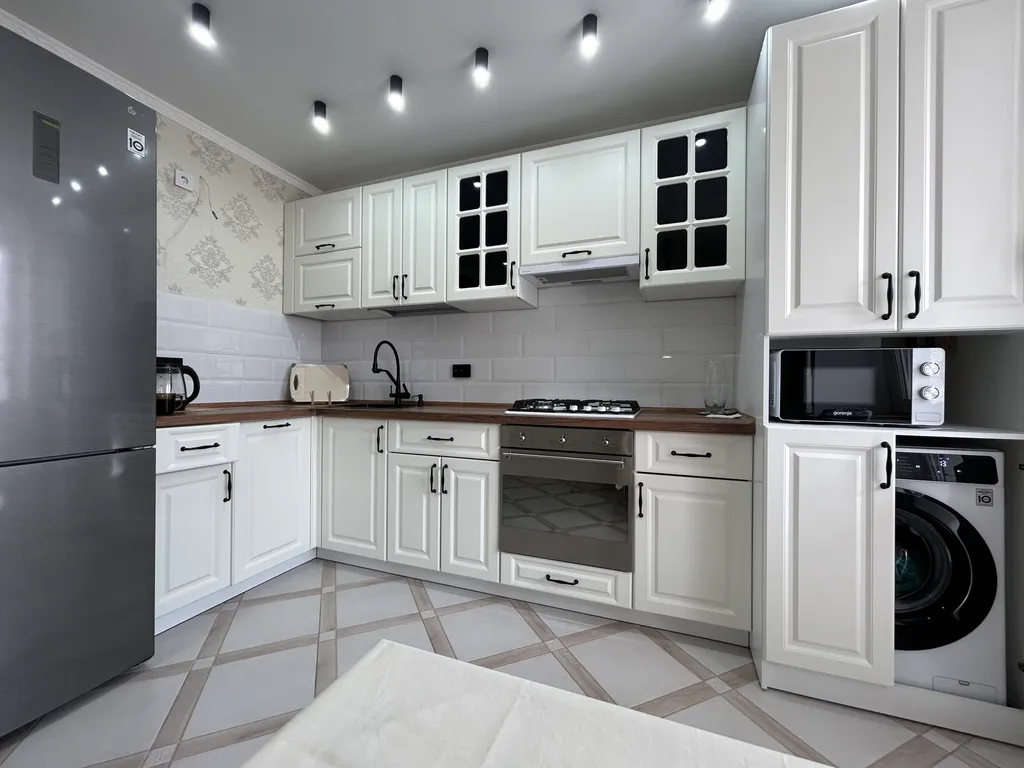 Уютная новая квартира в центральном районе — аренда посуточно в Кострома