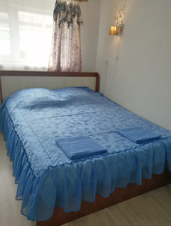 Коттедж Дом с личной кухней и санузлом — Ейск