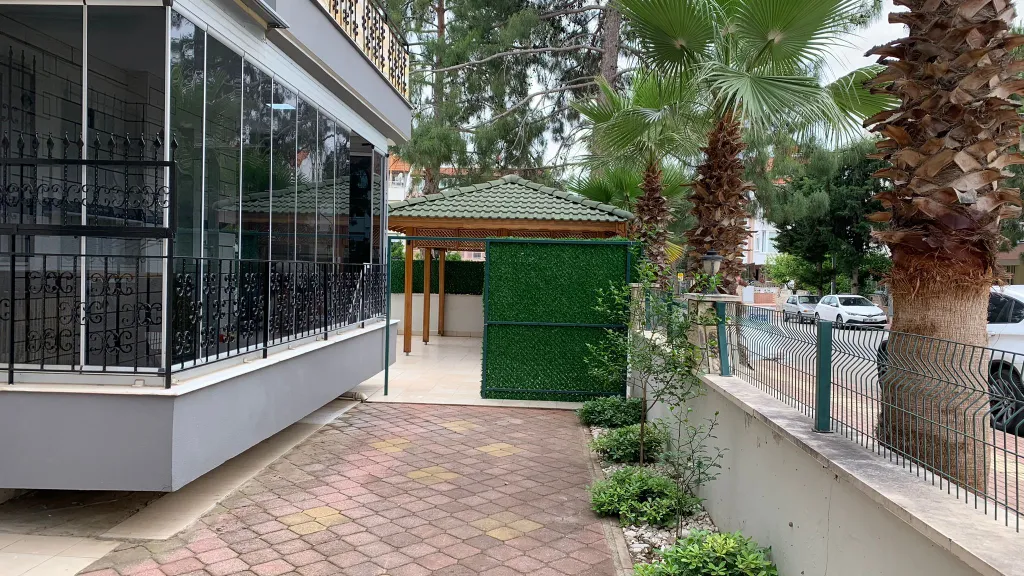 Двухуровневая квартира в 350 метрах от пляжа