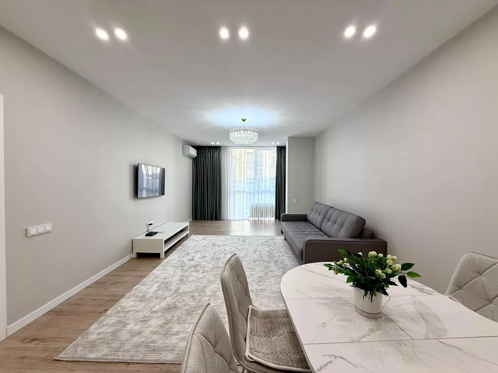 Просторная квартира в «Раимбек 14 резиденс» центр & питьевая вода