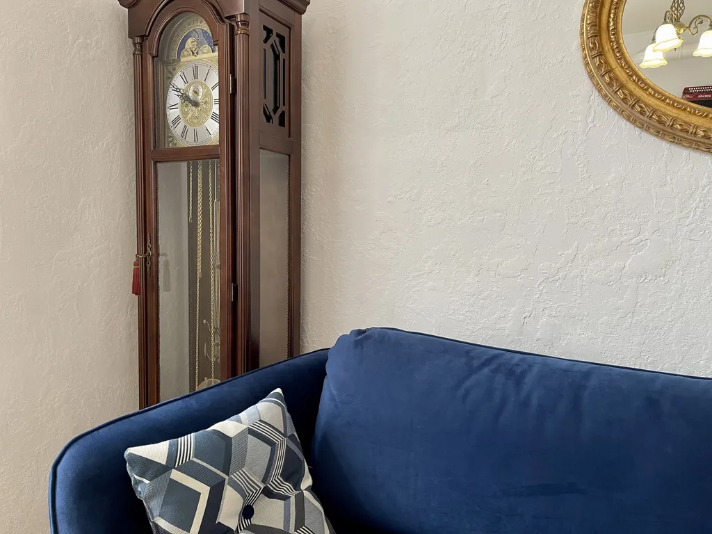 Квартира Однокомнатная квартира у метро Чкаловская, исторический центр СПб — Санкт-Петербург