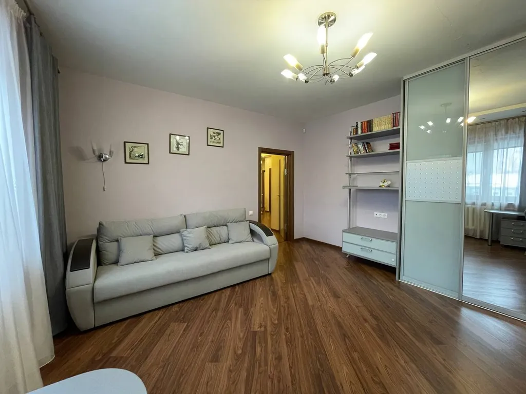 3-комнатная Квартира