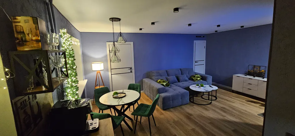 Новая 2-комнатная квартира в сердце Кировска у гостиницы Северная