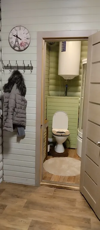 Коттедж Дом среди трех озёр — Луга