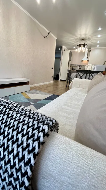 Квартира 2х ком квартира недалеко от ТРЦ Мега — Алматы