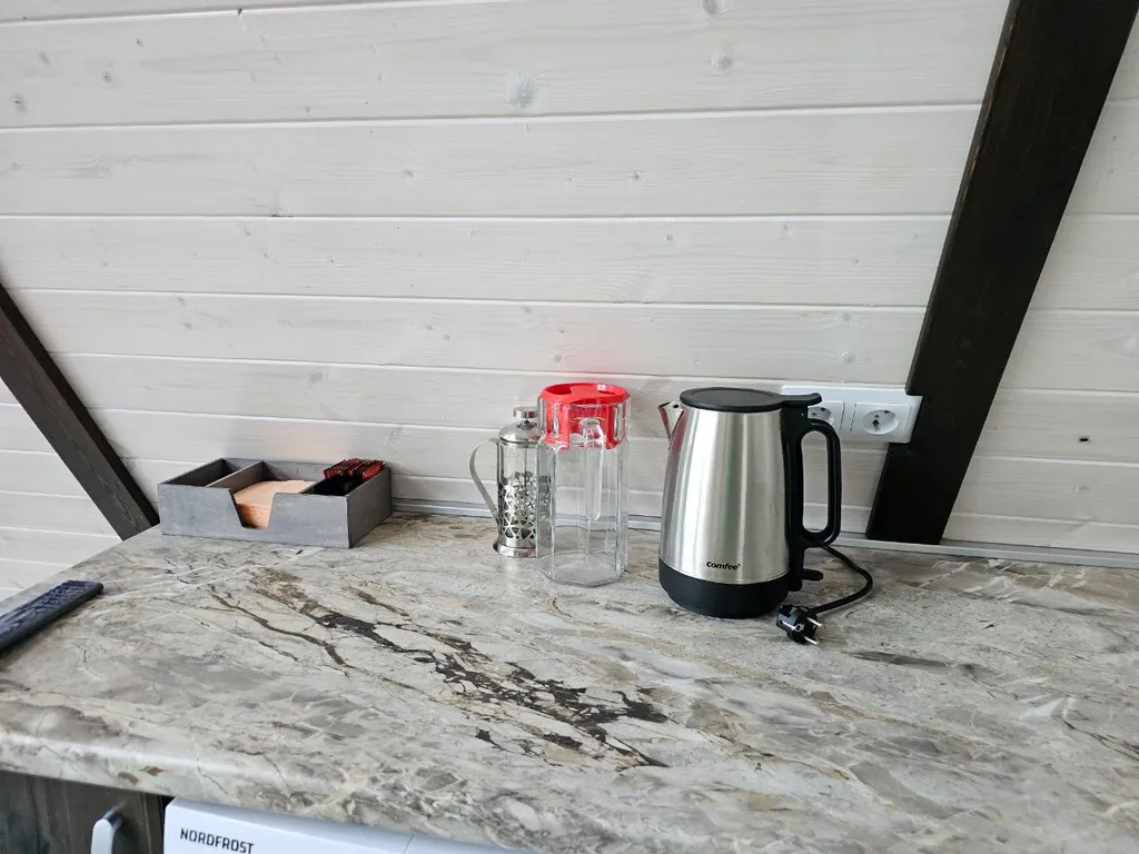 Шестиместный коттедж с изолированным участком 10 соток №2