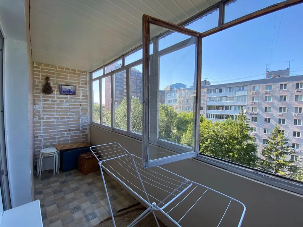 Двушка на набережной