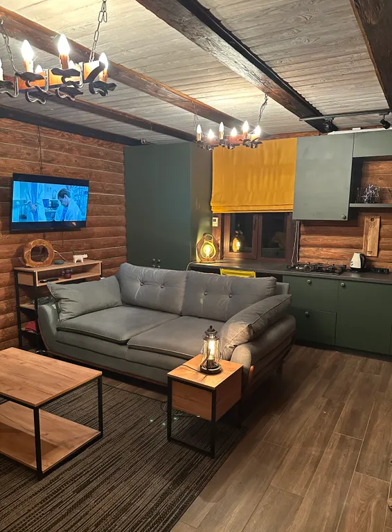 Уютный домик недалеко от моря близ казино Собрание