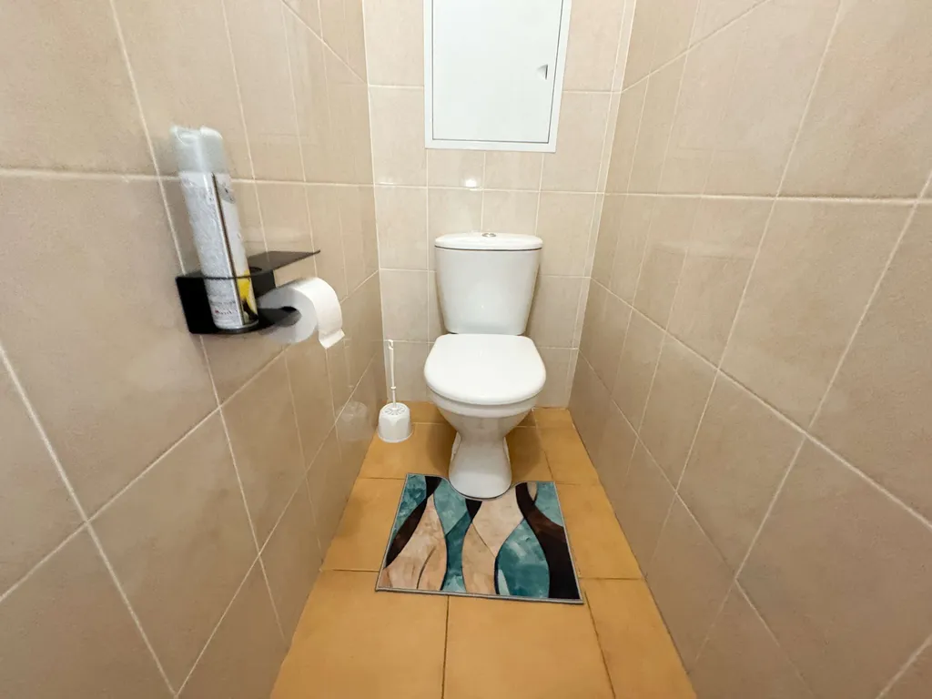 Квартира Просторная квартира с современным дизайном и мягкой мебелью — Лобня