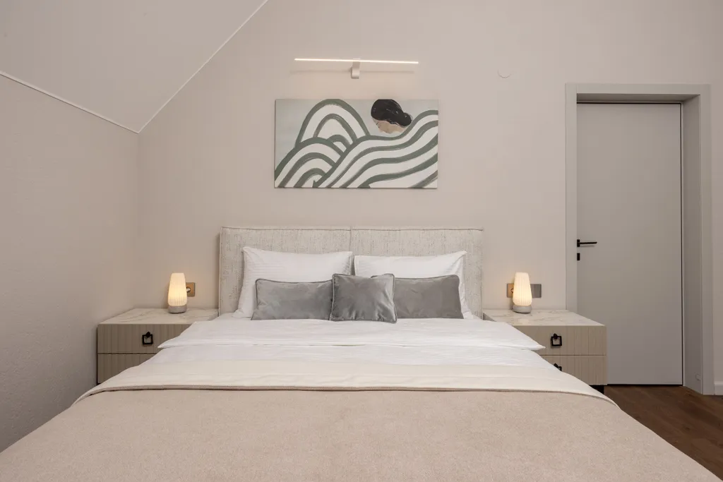 Уникальная вилла Васту с теплым бассейном и 6 спальнями