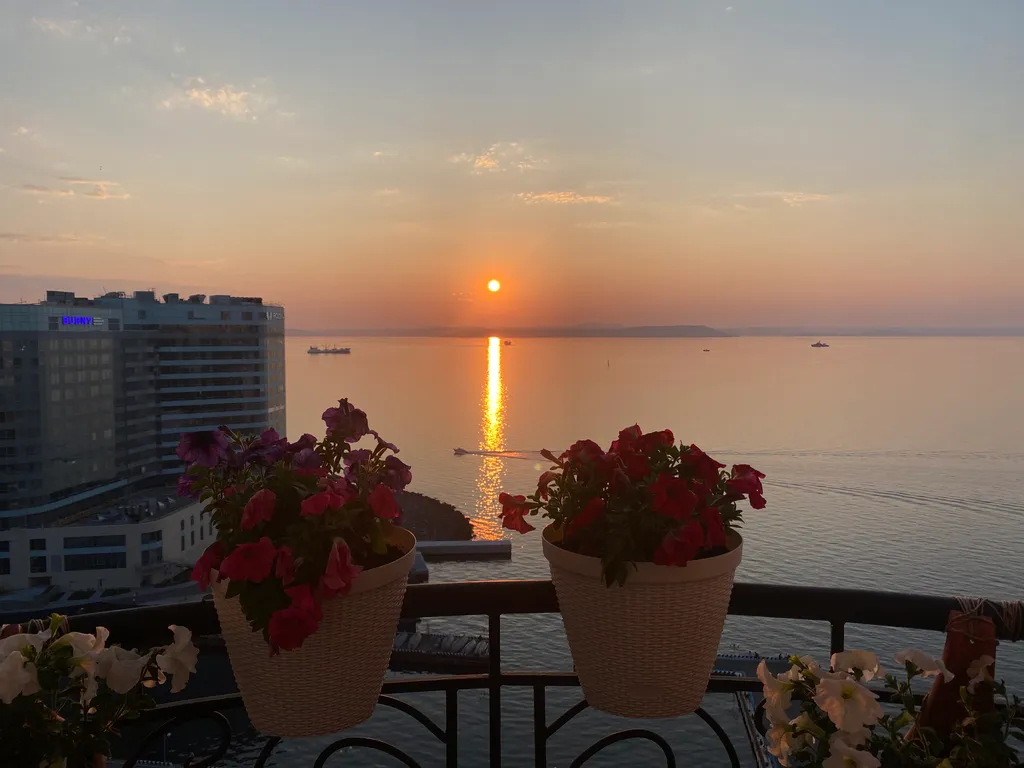 Квартира в элитном ЖК в самом центре города с шикарным видом на море