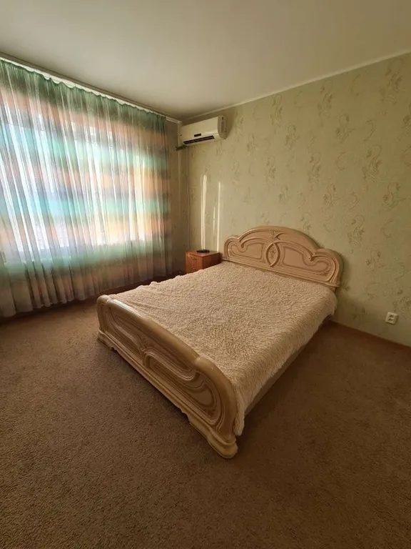 2 комнатная район обелиска