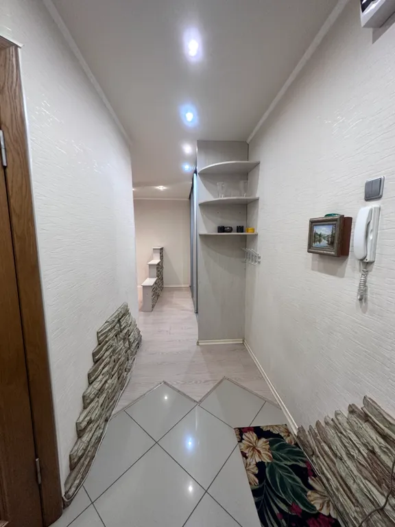 Двухкомнатная квартира в спальном районе