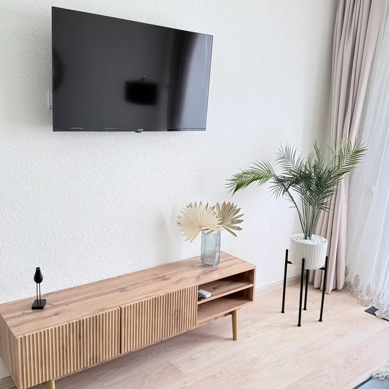 Современная просторная квартира