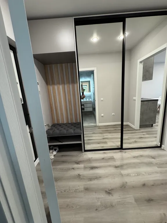 Уютная студия с видом на озеро