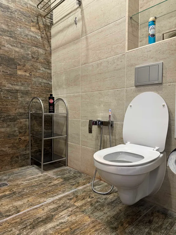 Дом-шале в черте города с баней и чаном