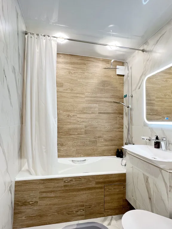 Квартира Роскошная с камином и просторной лоджией