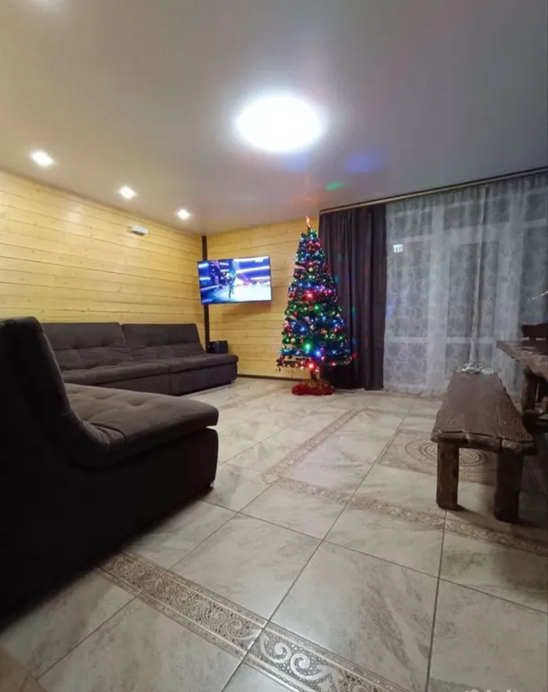 Уютный дом с видом на горы