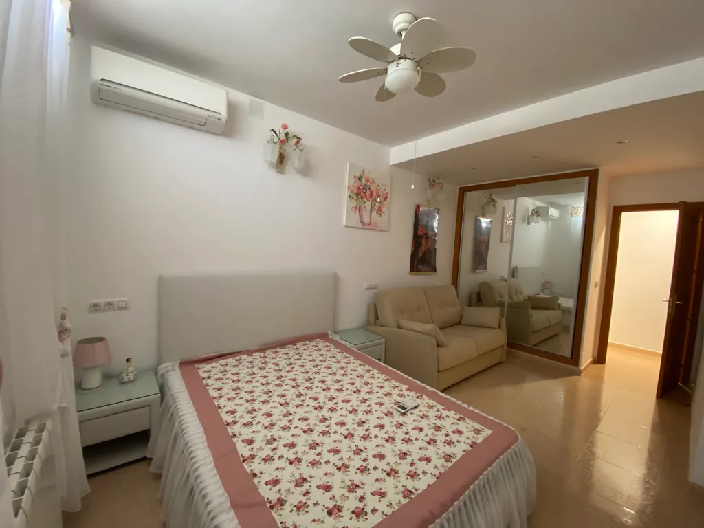 7-комнатный Дом